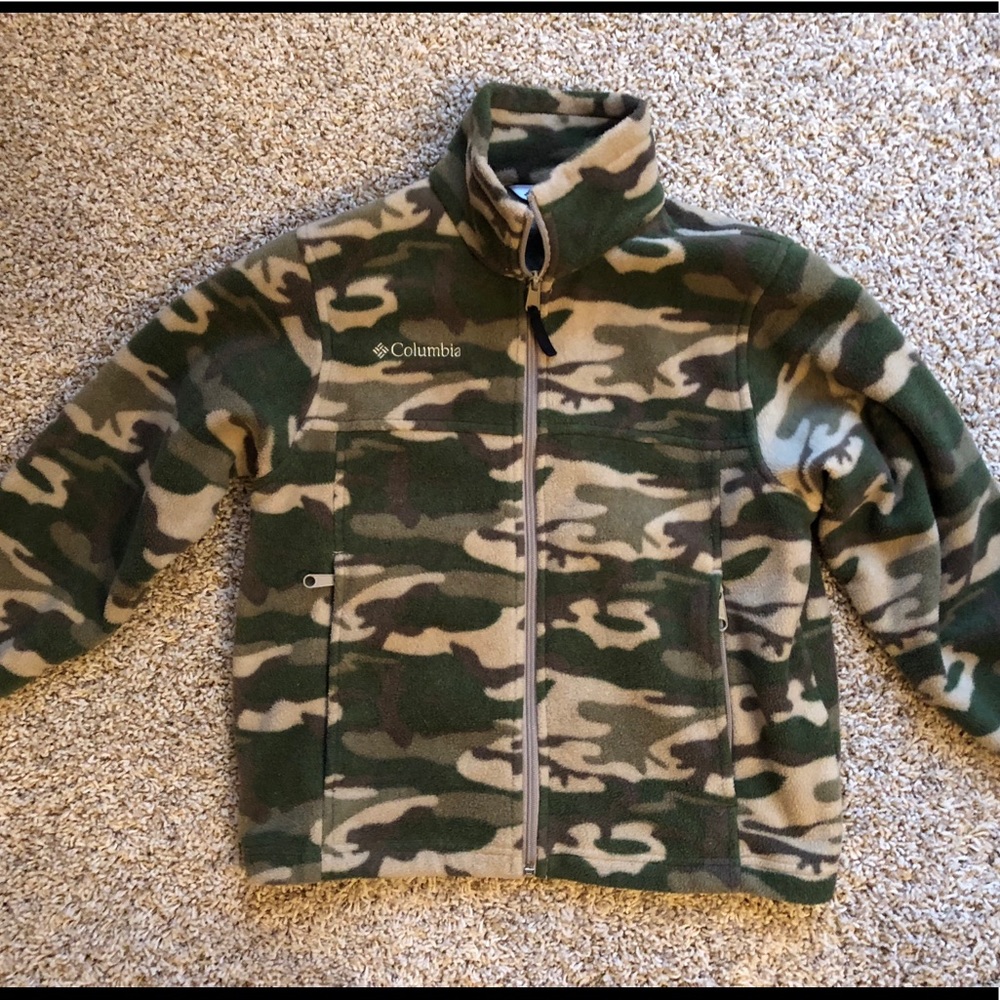 Columbia Camouflage fleece